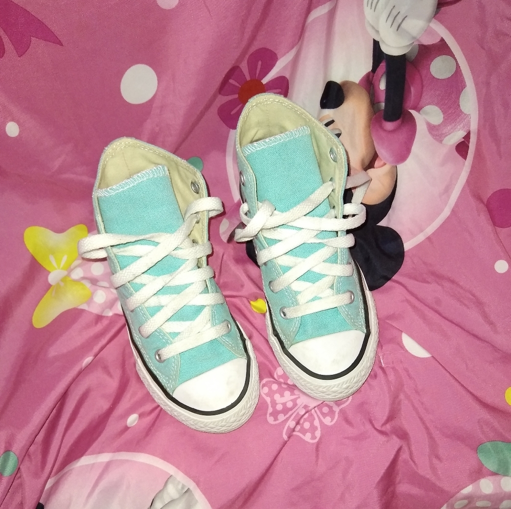 ***SOLD***Converse All Star 🌟 Girls - Picture 1 of 8